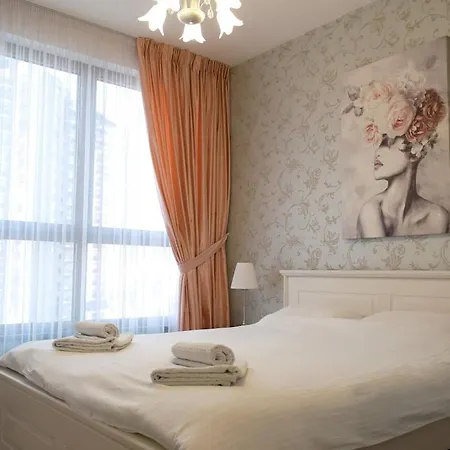 Elegant Bw Two Bedroom Apartment-promenade View Apartment Belgrade